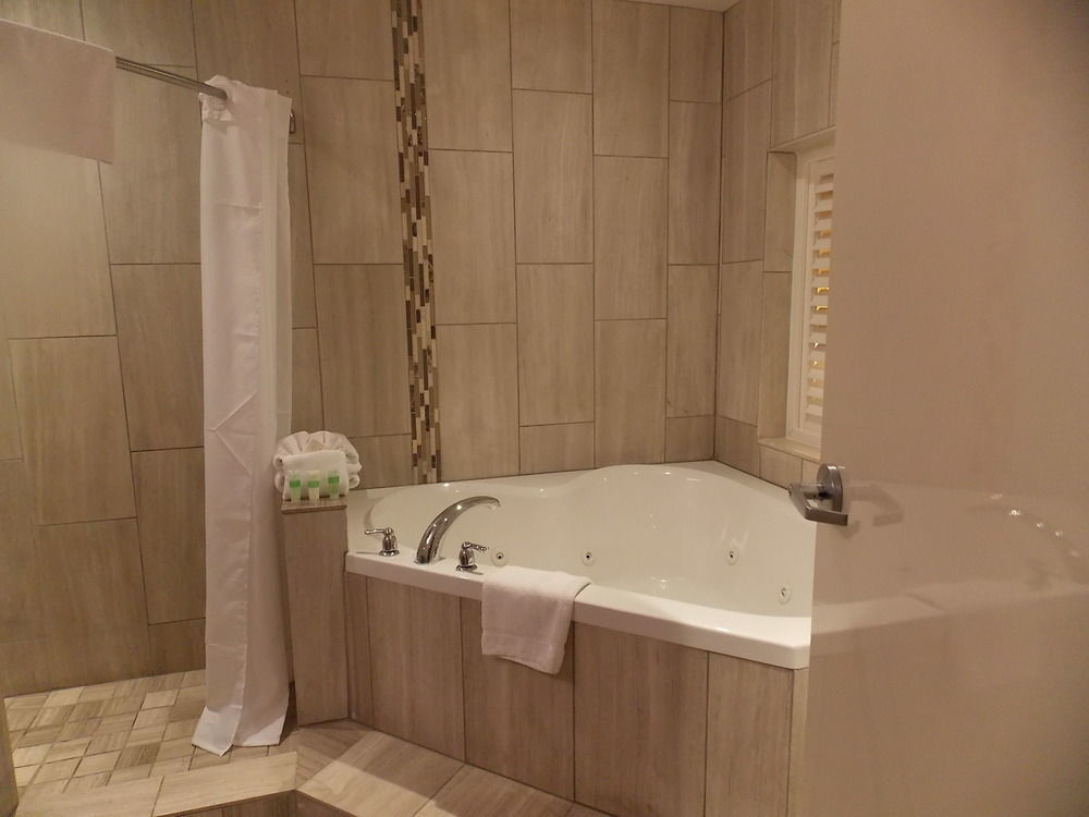 Stone Mill Inn Saint Catharines Экстерьер фото